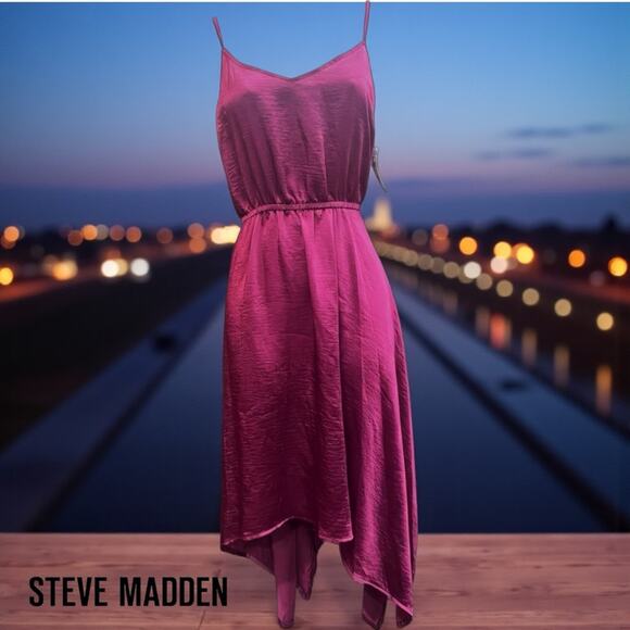Steve Madden - Lucille Dress Size Medium NWT - Picture 2 of 6